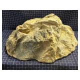 A4A3 1pc Faux Rock 30x24" natural Fiberglass