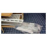 A3C3 - tb 1pc organizer over the door pantry white