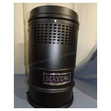 A3-F3 1 MAYTAG CENTRAL VAC With Accesories METAL/P