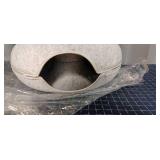 A3-A2 1 Cat tunnel bed light grey