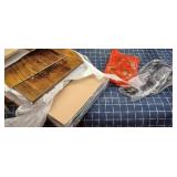 A3B3 1pc Hoobro End Table w/ charging station Blac