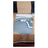 A3-C3 1pc Funflowers Portage closet 18x63 Gray fab