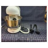 A4-B3 larstind stand mixer 6  speed 2 attachment w