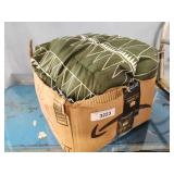 Section 1 3 Wangs bedding Comforter 86"x86" green