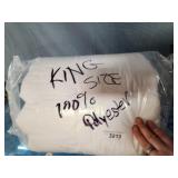 Section 1 1 Co Home comforter 90x102 white