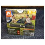 A1C2 1pc Ozark Trail air mattress Queen Green