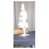 A1B3 1pc Juegoal christmas tree 4ft prelit white p