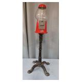 Byron Round table 1pc Carousel Industries Gumball