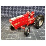 Byron7 1pc Red Tractor Diecast