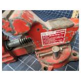 Byron A3-B3 1pc Central forge Hobbie Vice 3 1/2 in