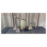 ByronA1C3 7pc oil cans & funnels