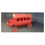 Byron A3-D2 1pc vintage decor wagon red