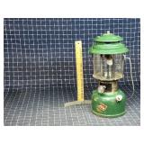 Byron UH 1pc Coleman Lantern 14" Tall Green