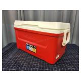 Byron A3-B2 1pc like new /clean Igloo 48 quart coo