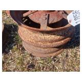 2 metal rim 17 1/2"
