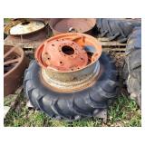 13.6 x 28 Tire (1) on Allis Chalmers Spin out Rims