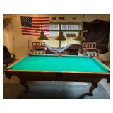 Fowlerville MI - Brunswick Pool Table & accessorie