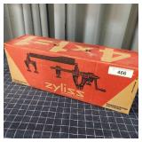 F2 (NIB) Zyliss Clamping system Swiss Made