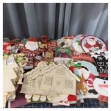 H2 30pc+ Wooden Signs: Santa, Snowmen, Reindeer,