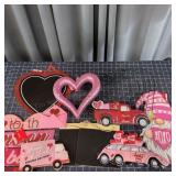 J2 10pc+ Valentines Day Crafts & Decor Chalboards