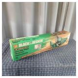 F2 (NIB) Black & Decker Hedge Trimmer 18"