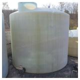 Poly Tank 2500 Gal w/ gate valve