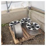 4pc Truck rims 8 bolt 8x19 aluminum