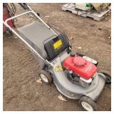 Honda HR215 Lawn Mower with bagger