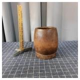 I2 wooden Primitive Vase 7