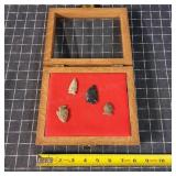 MC 5Pc Arrow heads Indian artifacts Wooden display