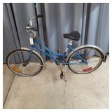 Schwinn Breeze bicycle fixed girls 20 Spring seat