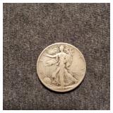 MC 1945 Walking liberty half doll Silver