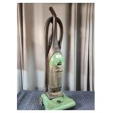 UH Hoover Vaccum upright runabout