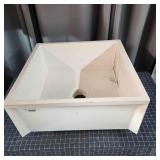 E1 Poly utility sink 12x24x24" center drain