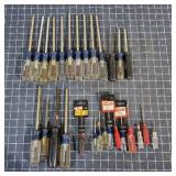 R3 28Pc craftsman Phillips Screw drivers