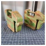 L6 2pc John Deere Suitcase weights 20kg (44lbs), R