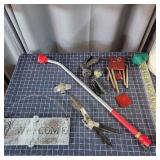 P3 8pc rain gauge, Spray wand, wind chimes, welcom