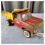 R2 Tonka Dump truck metal