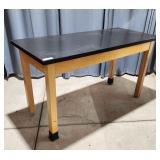 Q1 School science Activity Table 24x30x54'