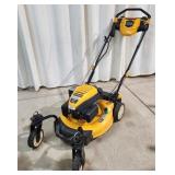 YD Cub Cadet Lawn Mower 21' Cut Electric start, se
