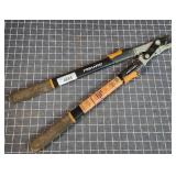 T3 Fiskars Extendable loppers