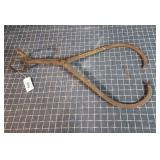 H1 Ice Tongs