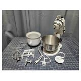 T2 8pc KitchenAid ClassicPlus Stand Mixer