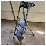 ABC Folding utility ladder 3 step with paint tray