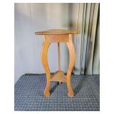 S2 Heart Shape Oak Side Table