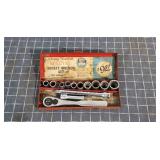 T5 13 pieces action 3/8 set