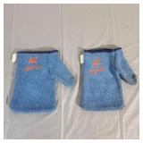 R3 ac ac oven mitts