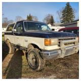 4X4 Ford bronco  XLT 1990 V8 / C6