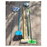 YD 5Pc Brooms swiffers G