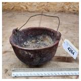 P2 small Smelting pot 5" Diameter